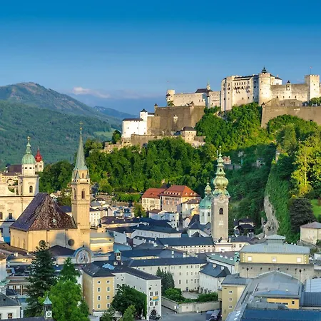 Apartahotel - Bergstrasse Salzburgo